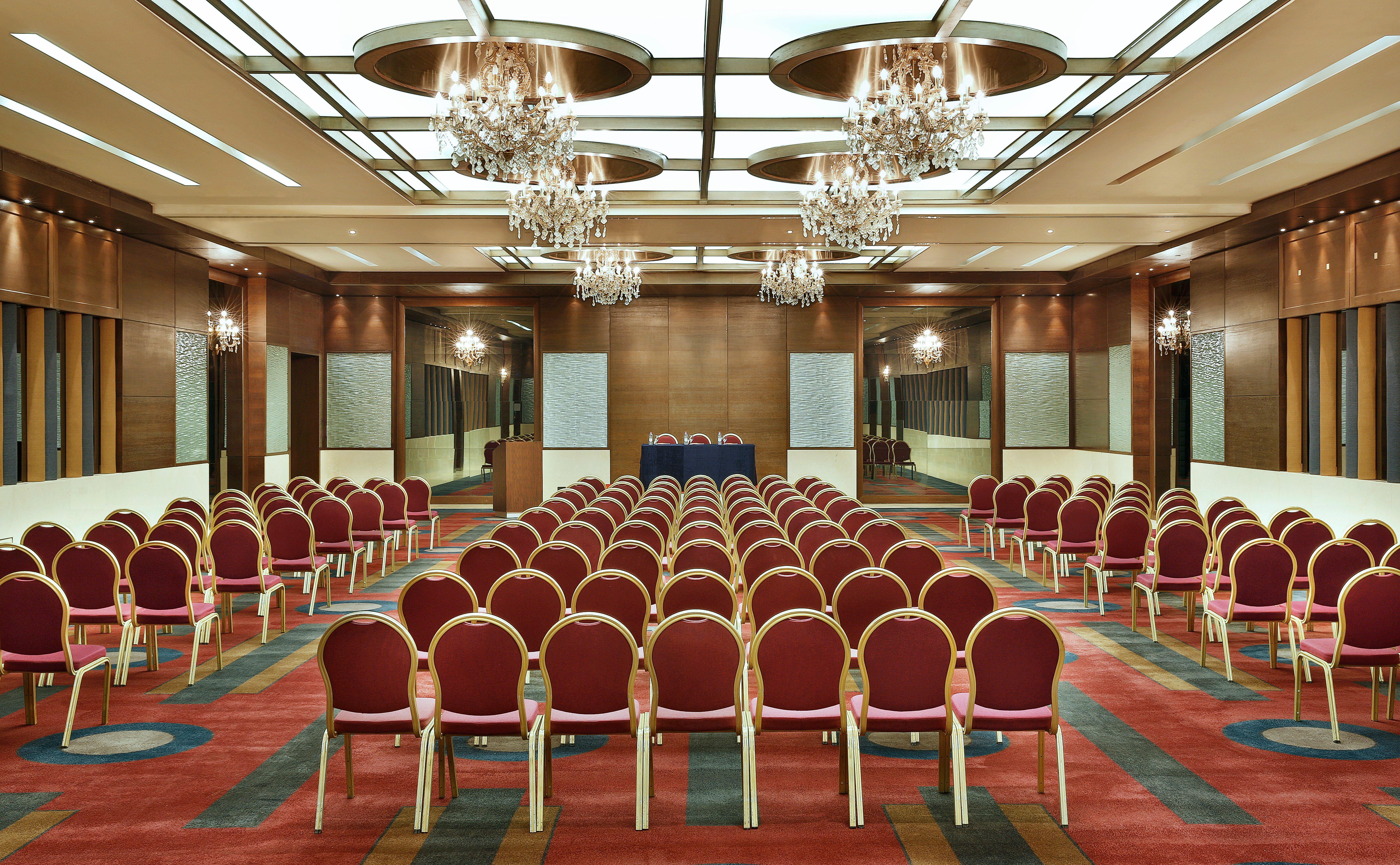 คราวน์ พลาซา อัมมาน Hotel ภายนอก รูปภาพ The ballroom